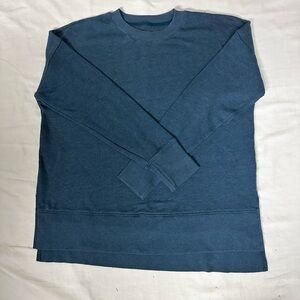 Navy Blue Women's Crewneck‎ Sweater